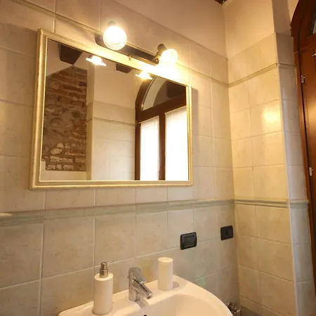 Vr Casa Di Mezzo Apartamento Verona