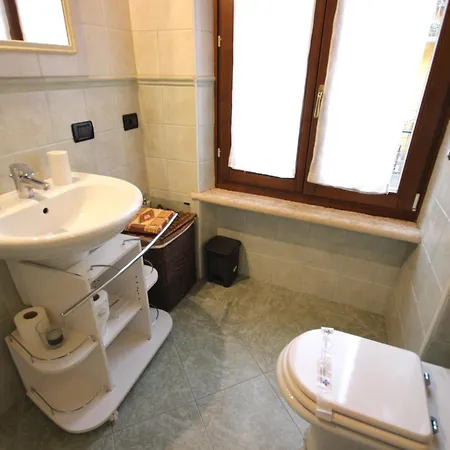 Apartment Vr Casa Di Mezzo *