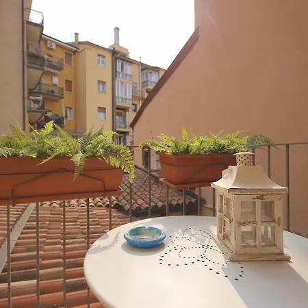 Διαμέρισμα Vr - Casa Di Mezzo