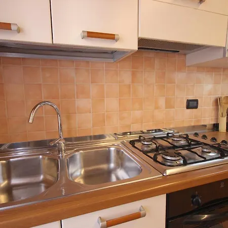 Vr - Casa Di Mezzo Apartamento *